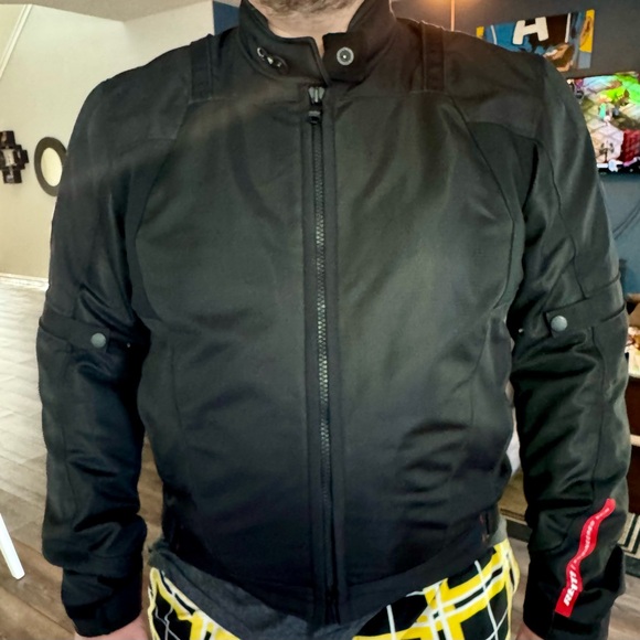 Rev’it Men’s Motorcycle Summer Riding Jacket - Picture 5 of 8